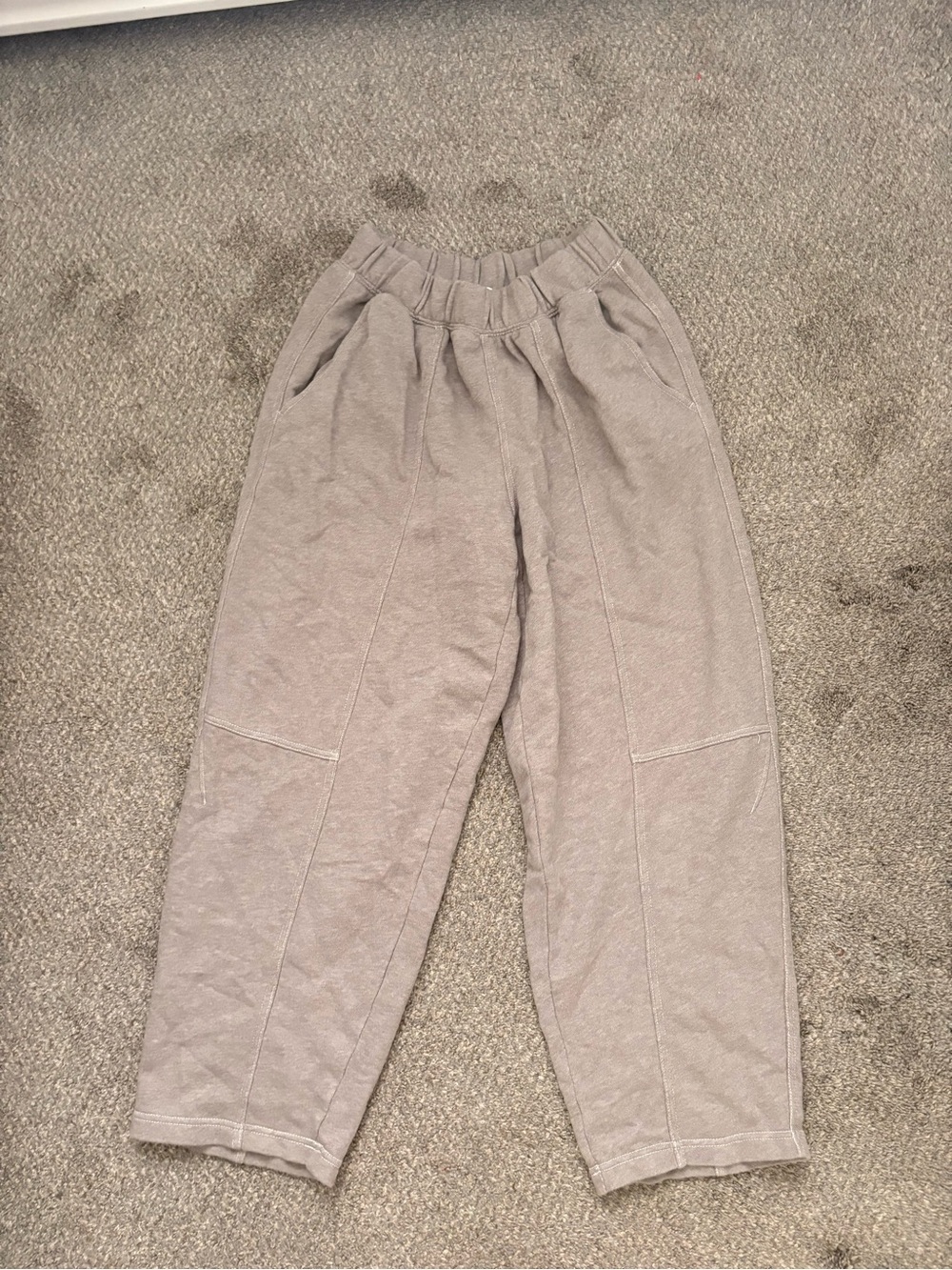 aerie Wide-Leg Jogger Pants in Taupe